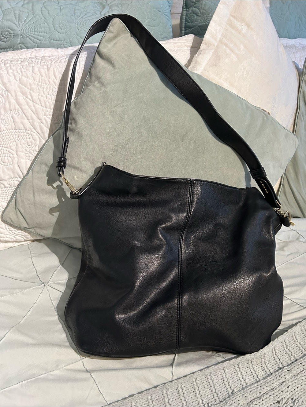 Steve Madden Black Leather Hobo Shoulder Bag